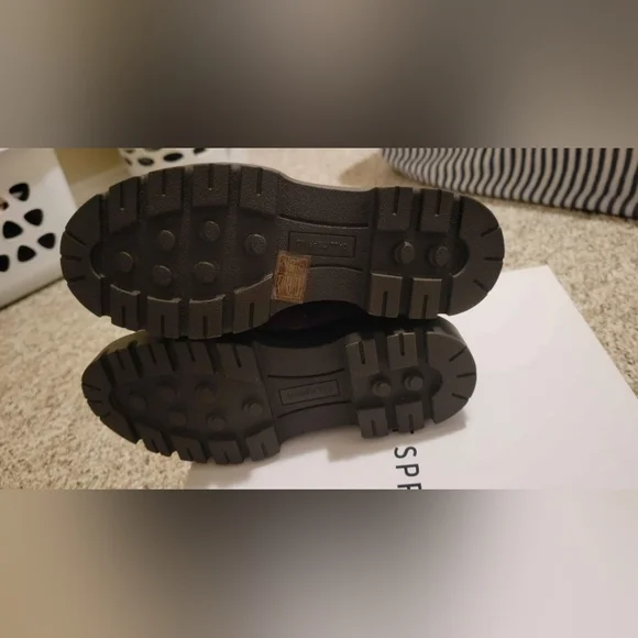 Call it spring boots - Picture 4 of 5